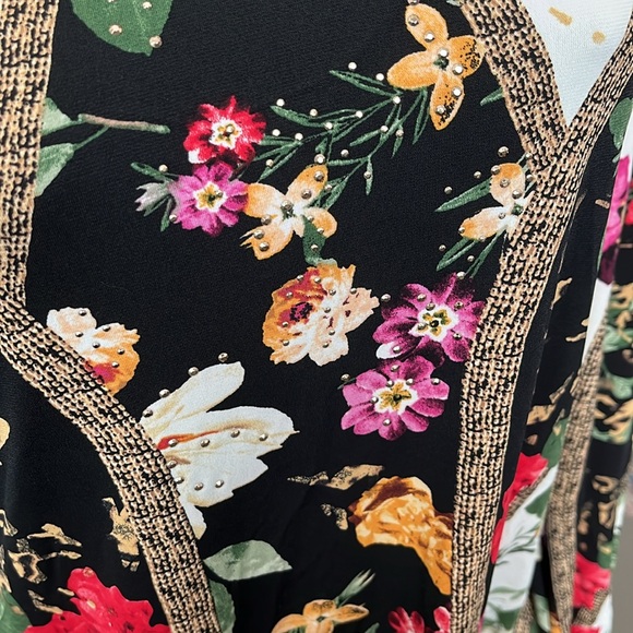 JM Collection Top - Picture 4 of 8